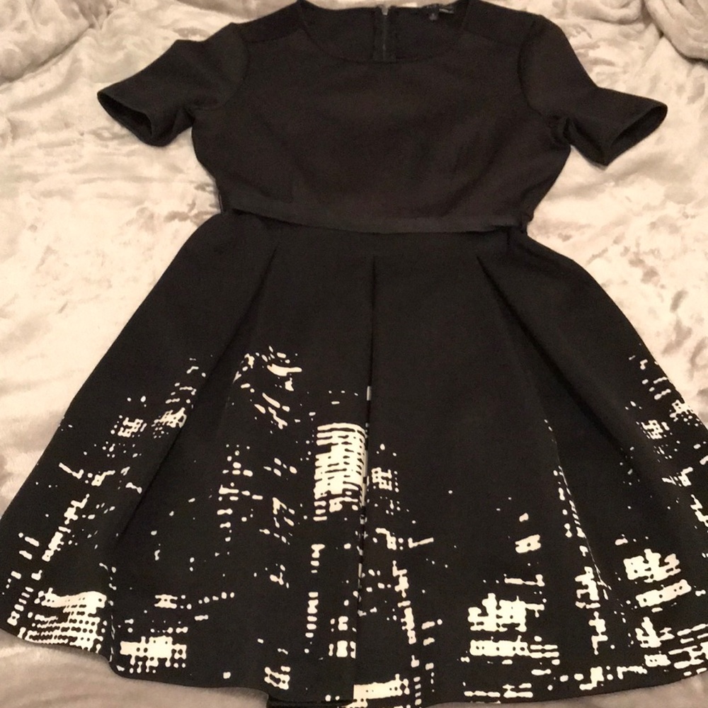 Short Sleeve Dress